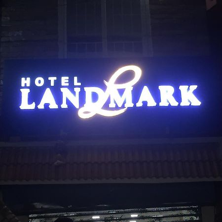 Hotel Landmark ウーティ エクステリア 写真